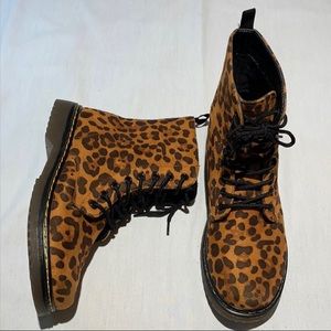 Charles Albert Boots size 10